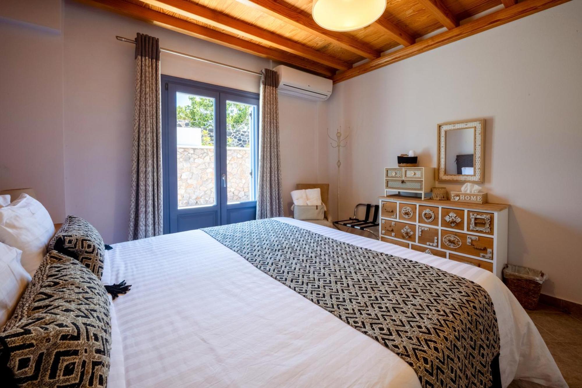Modus Vivendi Villas Akrotírion エクステリア 写真